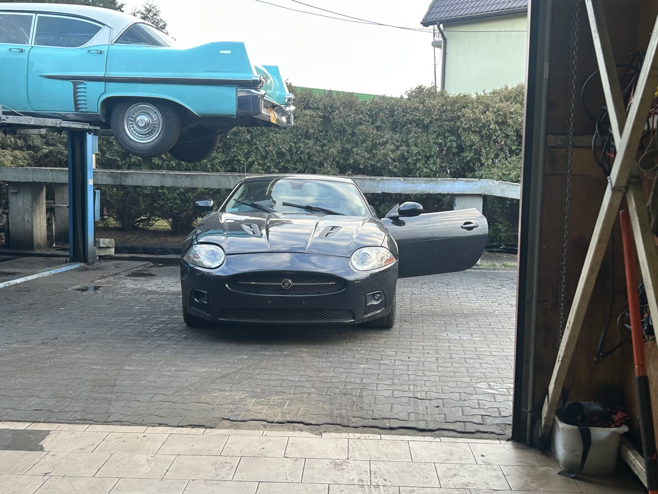 Jaguar XK + klasyk — naprawa skrzyni ZF / TH400 youngtimer